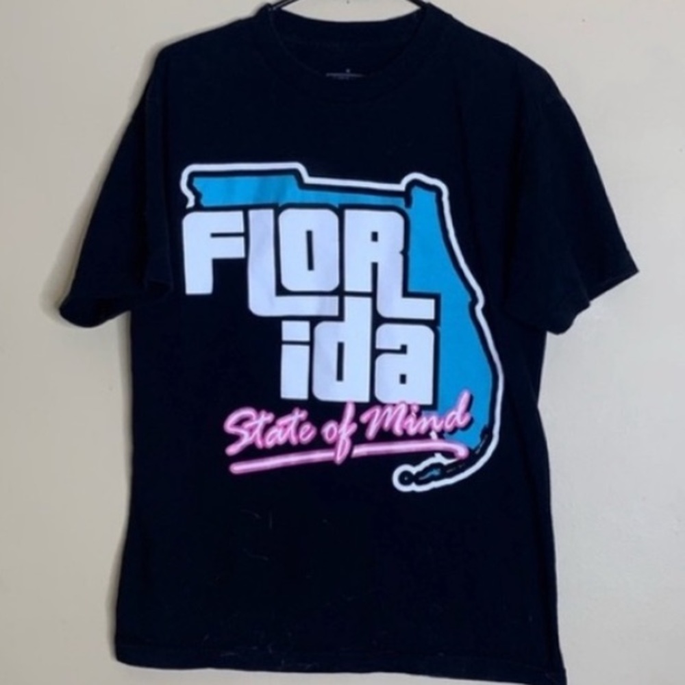 ‼️LAST CHANCE DELETING SOON‼️ Florida State of Mind Tee
